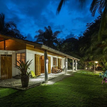 Our Beachfront Bungalow Punta Uva Exterior photo