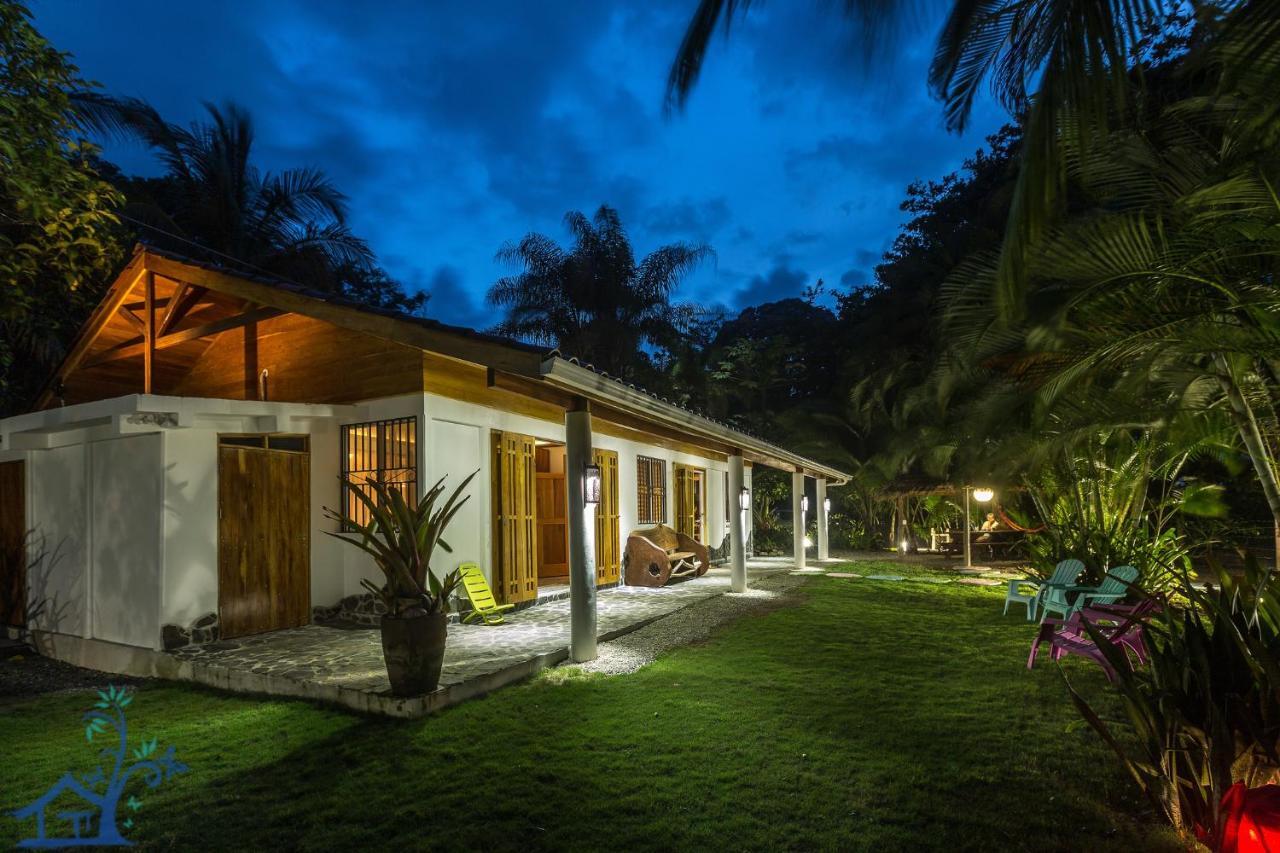 Our Beachfront Bungalow Punta Uva Exterior photo